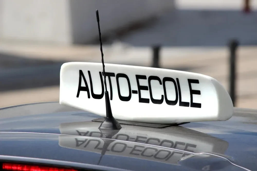 vehicule d'autoecole